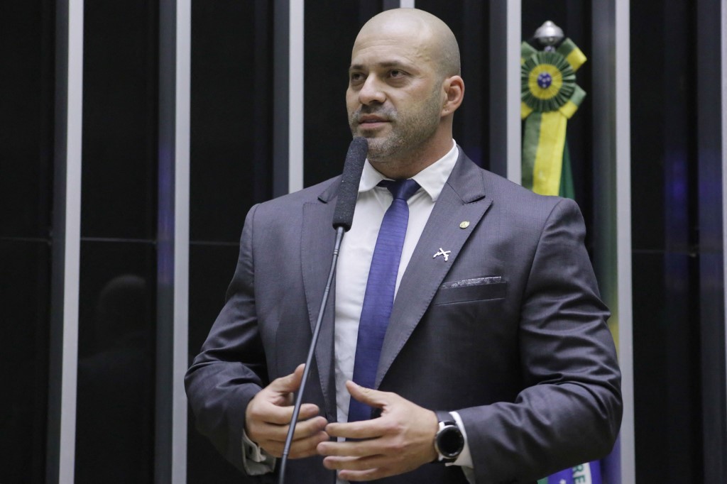 Daniel Silveira, diputado bolsonarista atrincherado en Congreso de Brasil. | Foto: Agencia Cámara vía AFP