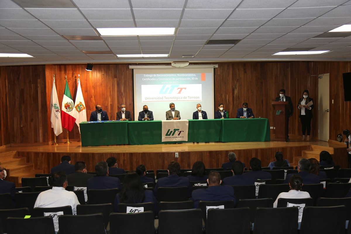 Con estas acciones buscan reconocer la calidad de sus docentes. (cortesía)