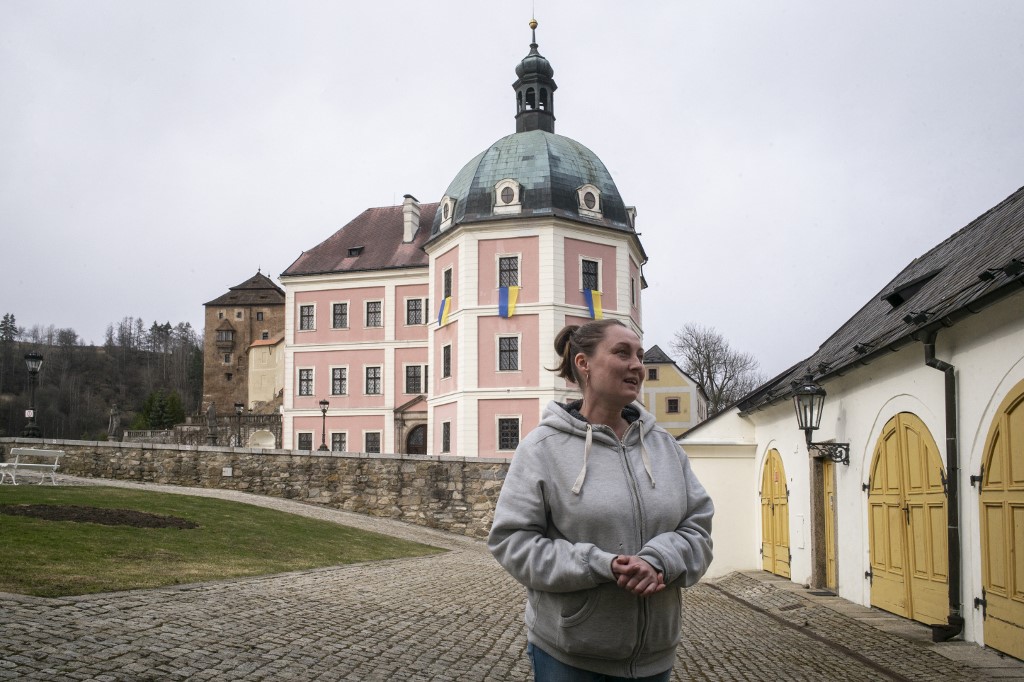 El castillo de Becov nad Teplou es un refugio para decenas de ucranianos en la República Checa. (AFP)