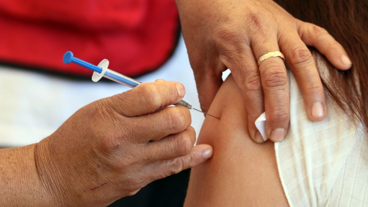 Cofepris ya aprobó vacuna Pfizer para niños de 5 años