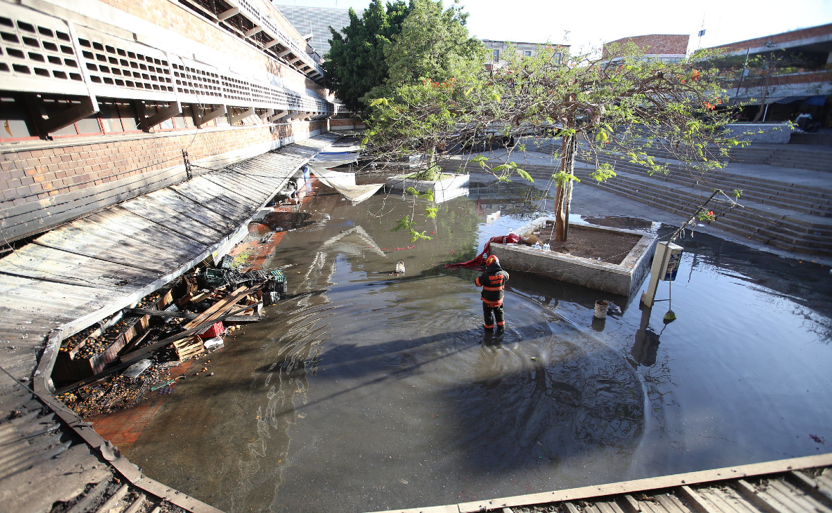 Así se ve el interior del mercado San Juan de Dios tras el incendio (Cortesía)