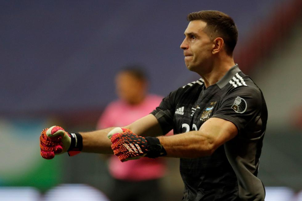 Emiliano Martínez aclara su polémica reacción tras conocer al Tri como rival (EFE)