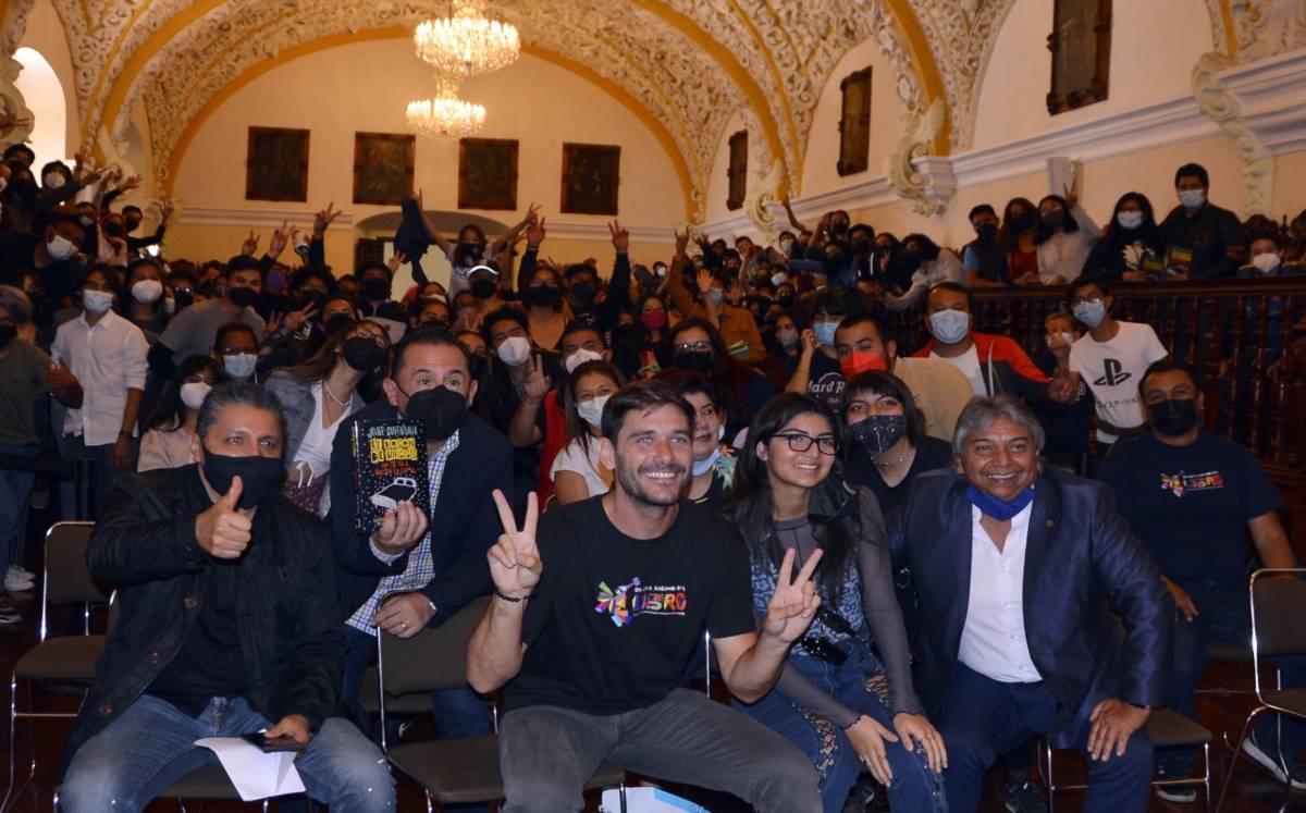 Inicia la Fiesta de la Física en la BUAP con participación de Santaolalla en la Fenali 2022 | Especial