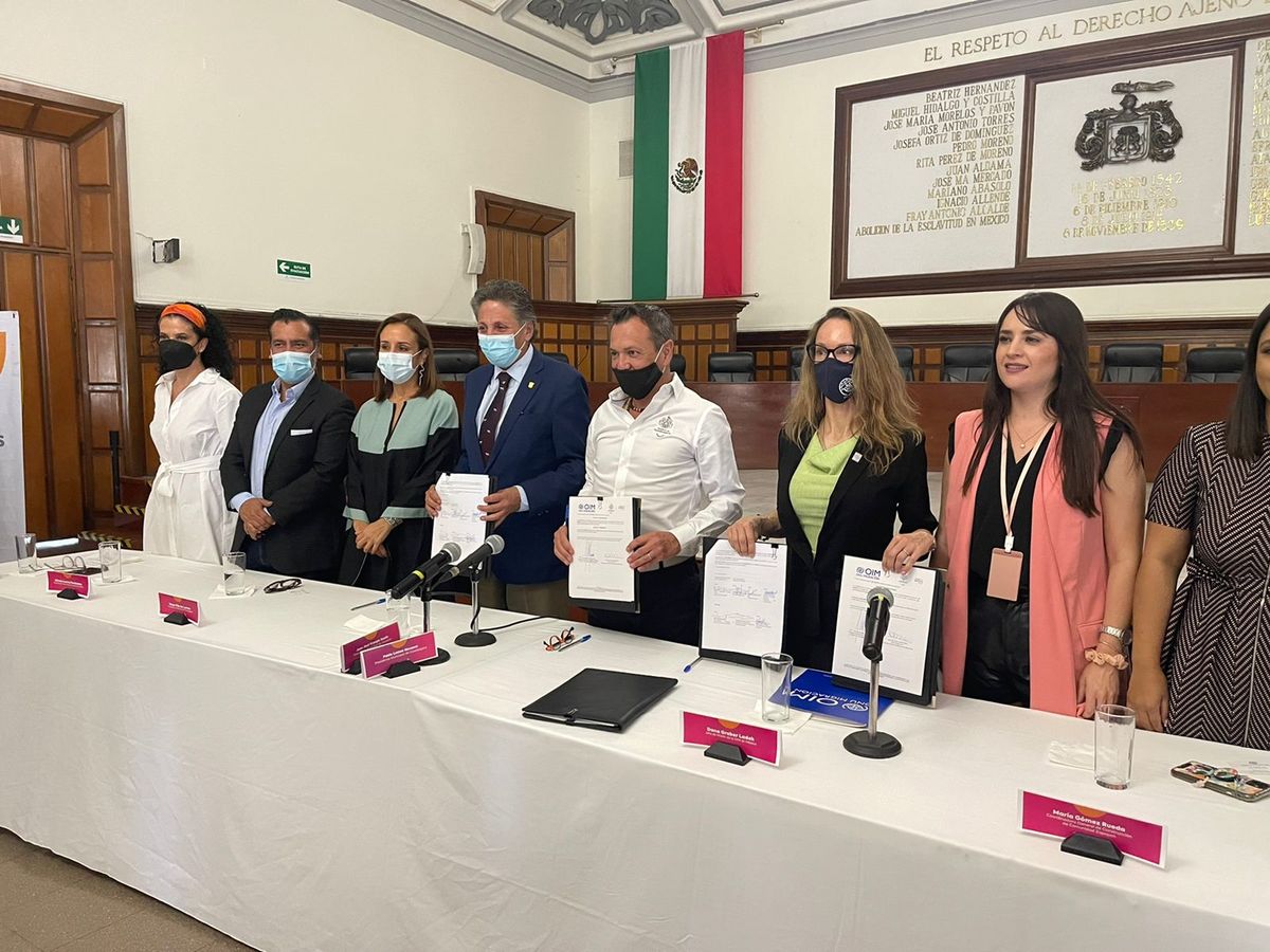 Guadalajara y Zapopan firman renovación de convenio en pro de los migrantes (Karla Victoria Rodríguez)