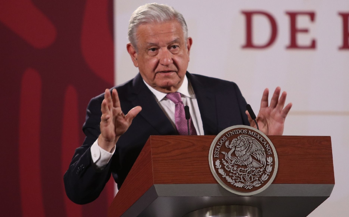 El mandatario durante su conferencia de prensa mañanera del 5 de abril. | Cuartoscuro