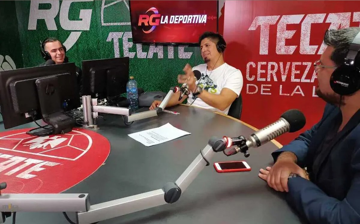 Ramiro Peña, de Sultanes muestra su lado familiar en programa de radio (Tomás López)