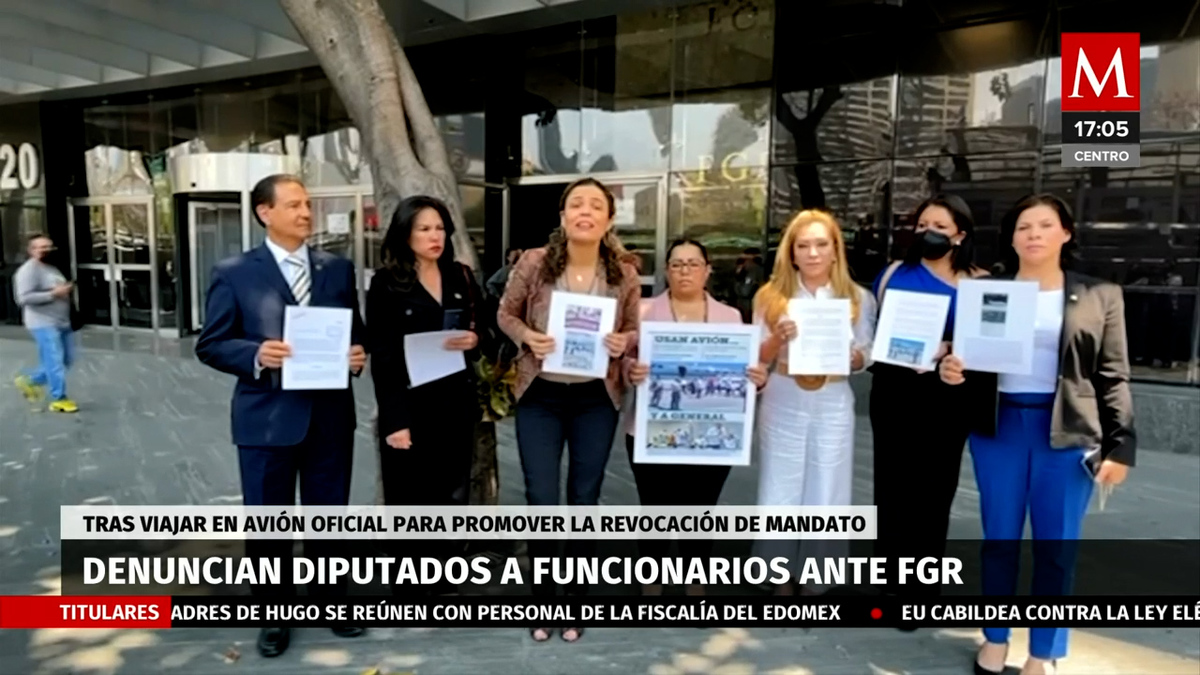 Denuncian a titular de Segob por usar avión para promover revocación