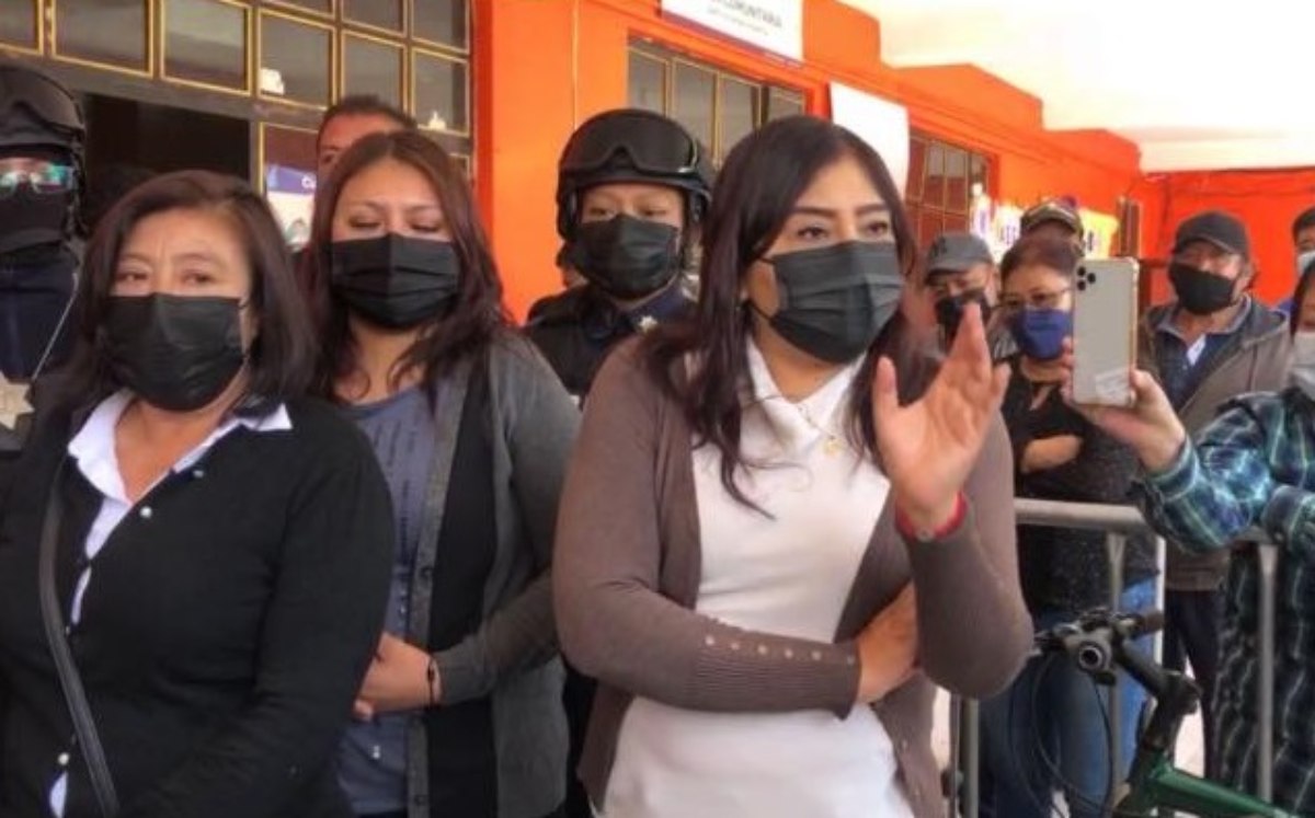 Se desata protesta en Ayometla y destituyen a funcionario por supuesto acoso sexual | Especial