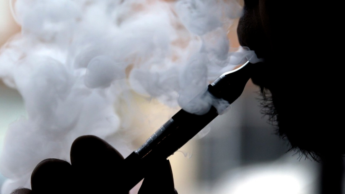 Morena y aliados en Senado prohíben la importación de vapeadores