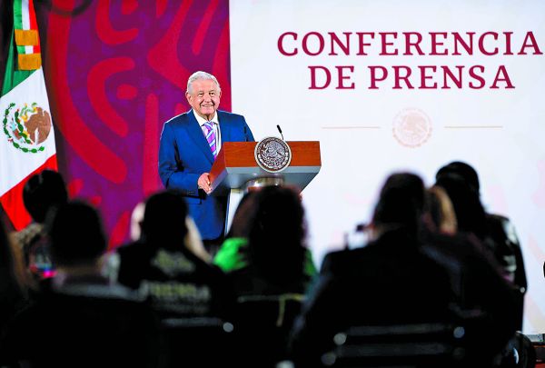 El mandatario llamó a actuar en defensa del pueblo y no de las empresas. Especial