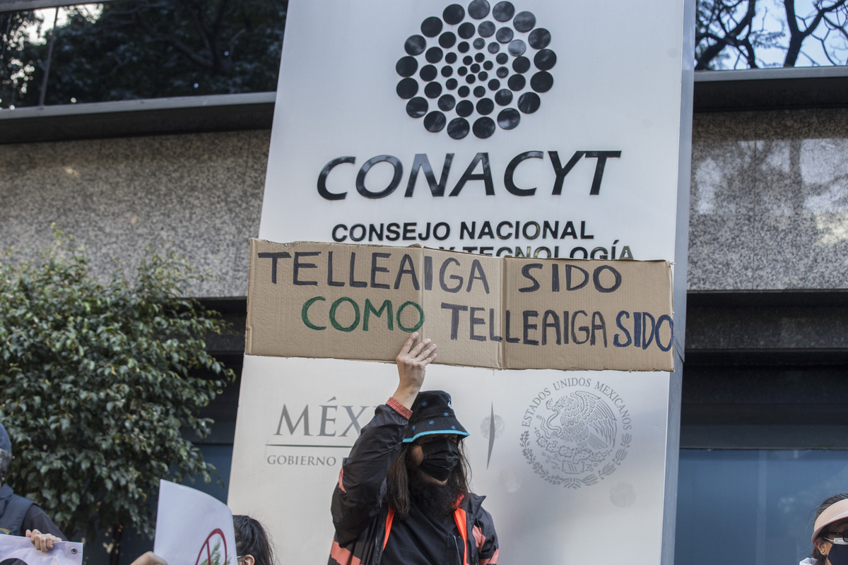 Protestas en instalaciones del Coancyt. (Jesús Quintanar)