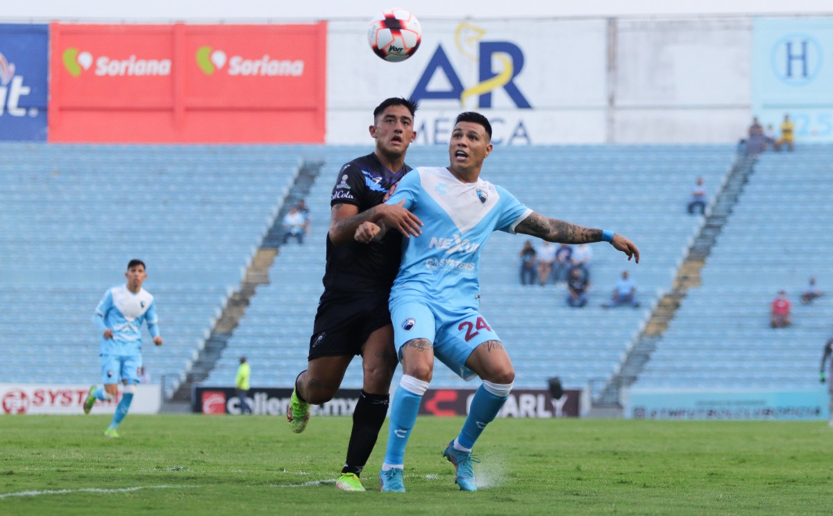 Brayton Vázquez, defensor de la Jaiba Brava del Tampico-Madero.