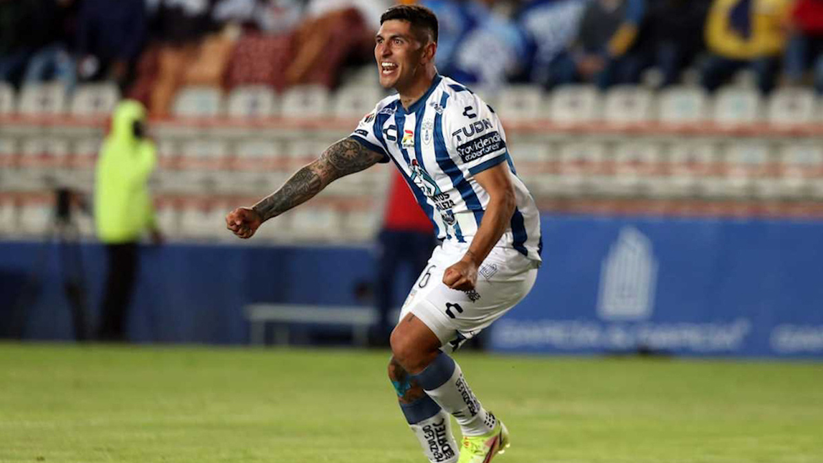 Con doblete del “Pocho Guzmán” Pachuca retoma el liderato
