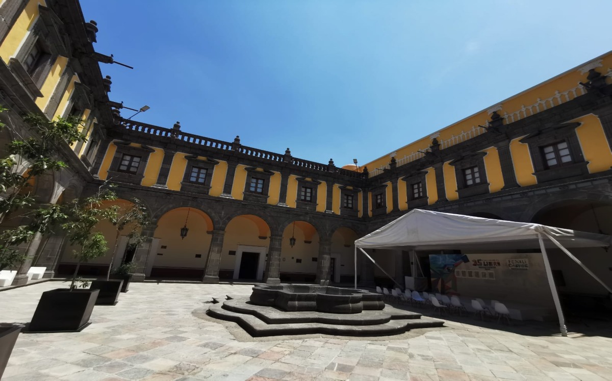 Aspectos del Edificio Carolino | Melanie Torres