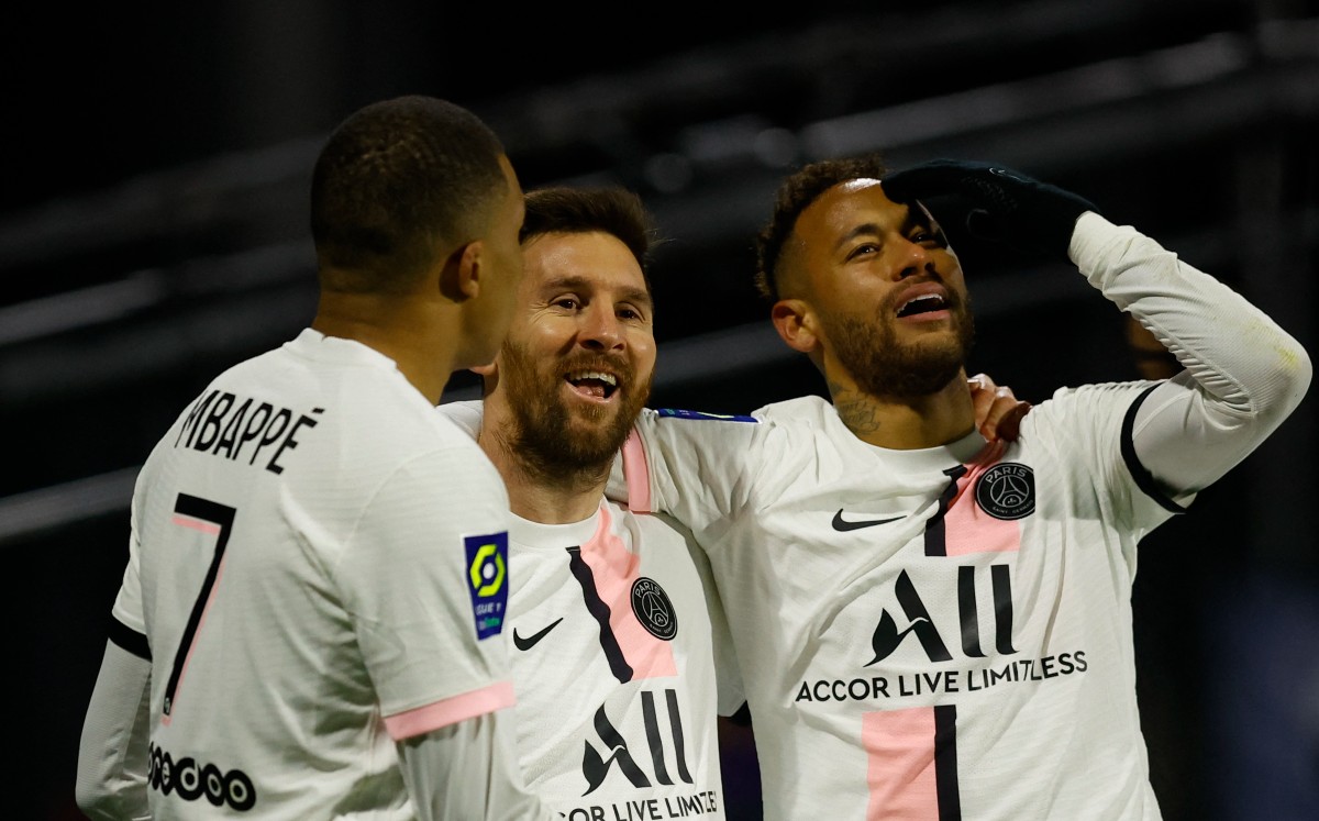 PSG golea al Clermont y la 'MNM' vuelve brillar en la Ligue 1 (Reuters)