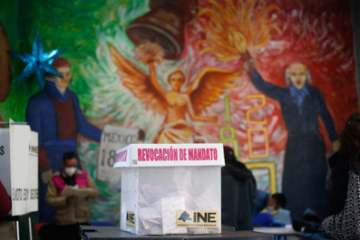 La consulta sólo se considera válida si participa al menos 40% de la población inscrita a la lista nominal de electores. | Araceli López
