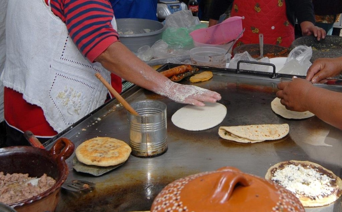 Es necesario prestar atención a las características de los alimentos en época de calor / Foto: Especial