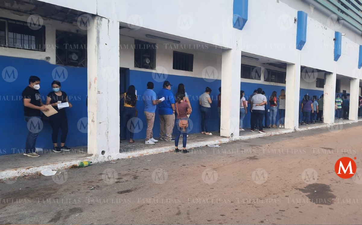 Refuerzo de vacuna covid en Tampico. (Sandra Sosa)