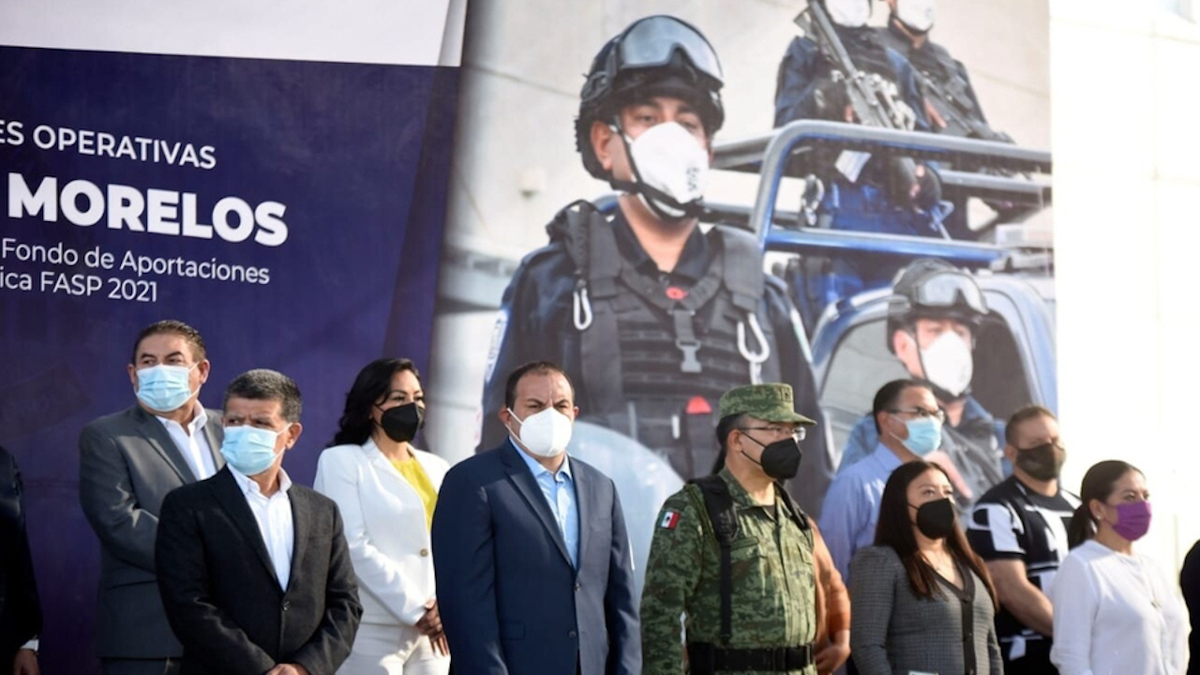 Cuauhtémoc Blanco preside entrega de unidades operativas a la CES