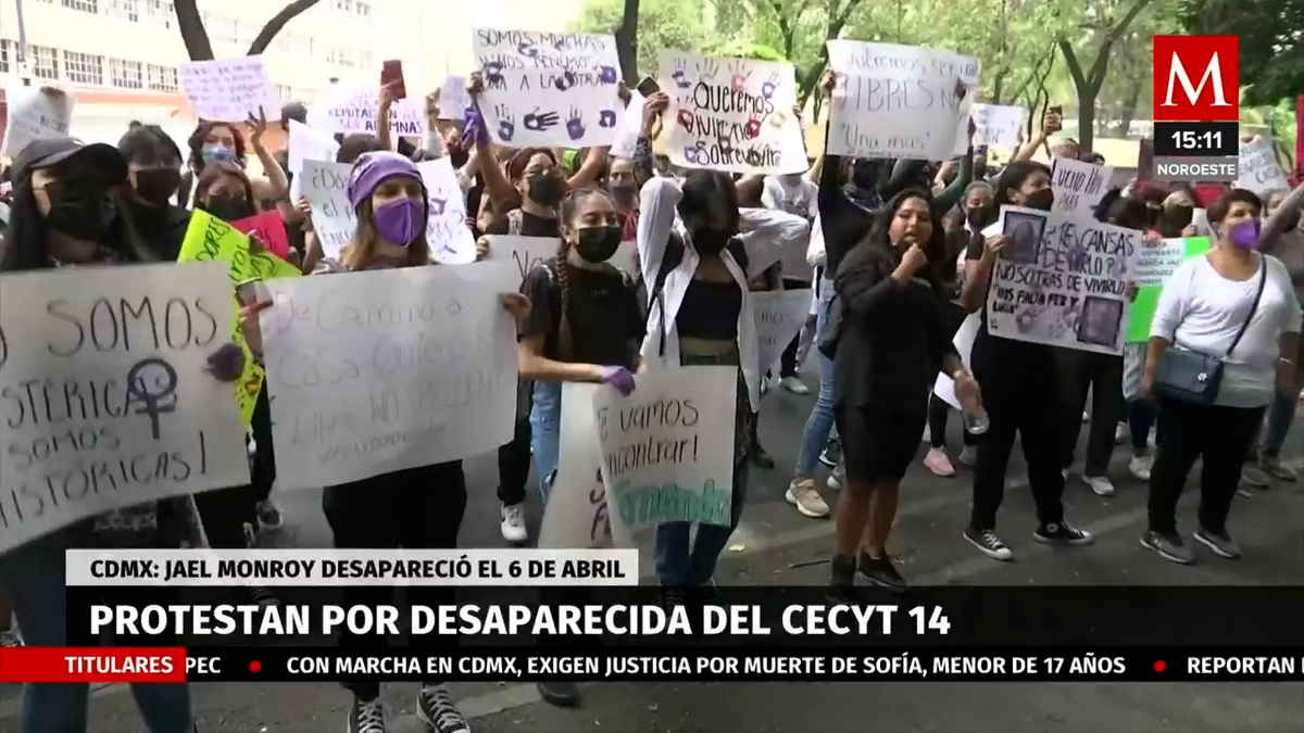 En CdMx protestan por la desaparición de alumna del CECYT 14