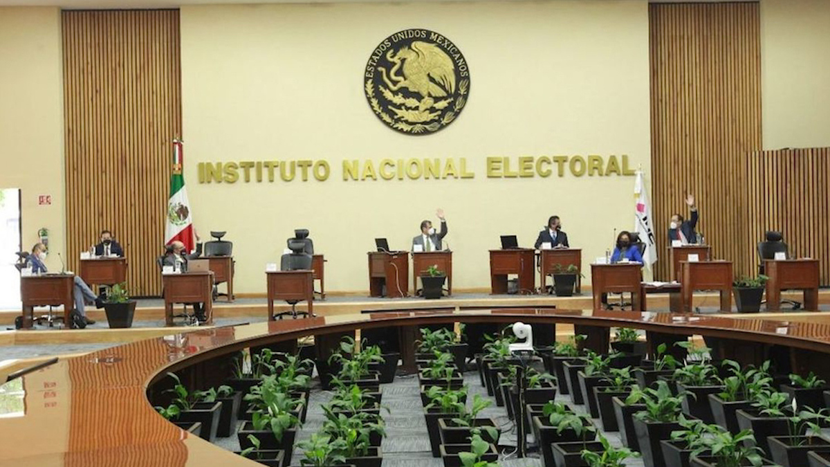 INE notifica a AMLO y al Tribunal Electoral resultados