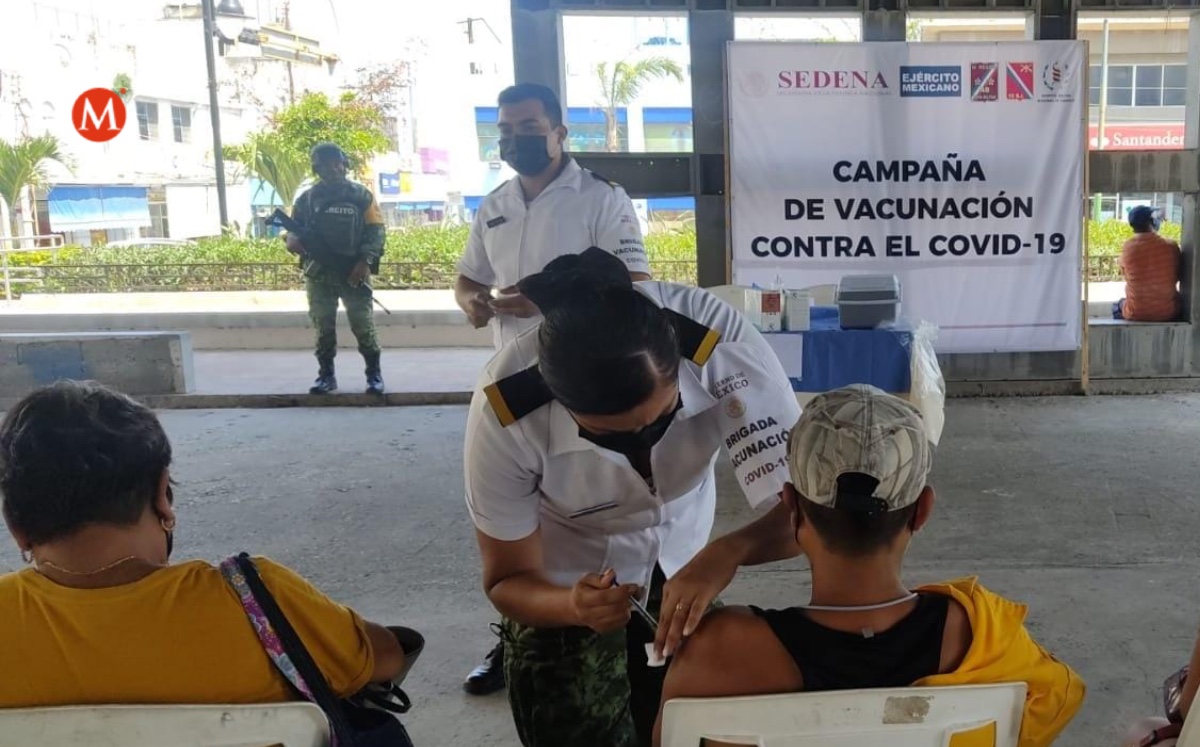 Sedena sigue aplicando vacunas contra el covid-19 en Ciudad Madero. (Pablo Reyes)