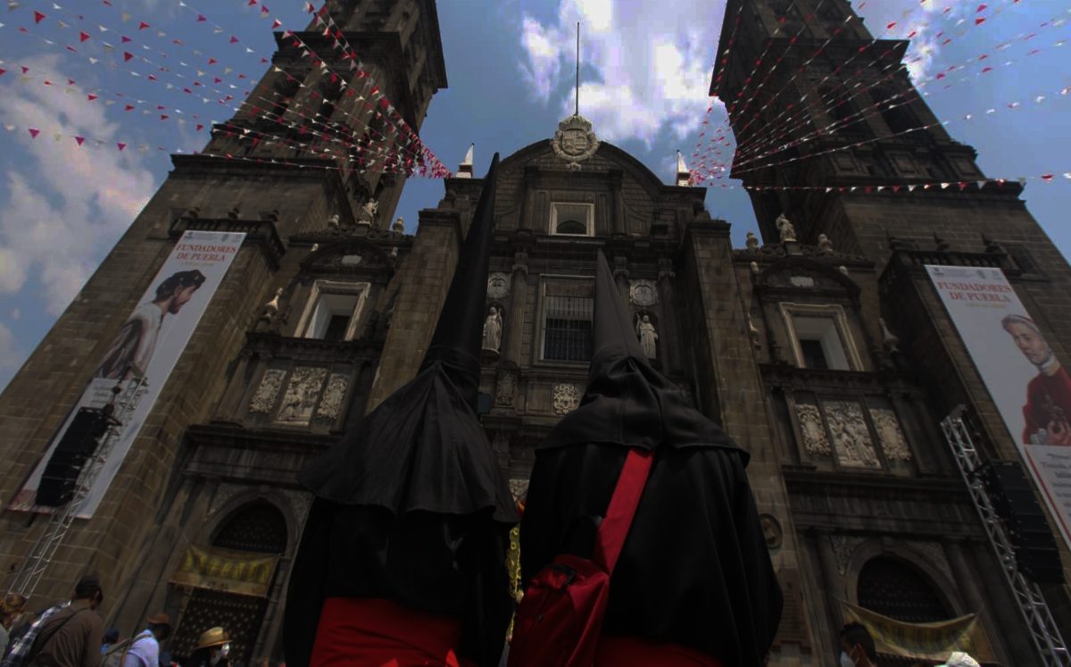 Reactivan procesiones del silencio en Puebla a dos años de pandemia | Andrés Lobato
