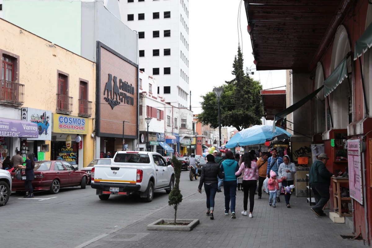 La SSPH analiza limitar el tiempo de estacionamiento en otras calles de Pachuca (Maribel Calderón)