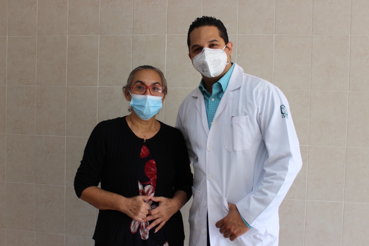 IMSS realizan ascenso gástrico a paciente que padecía reflujo y problemas para deglutir