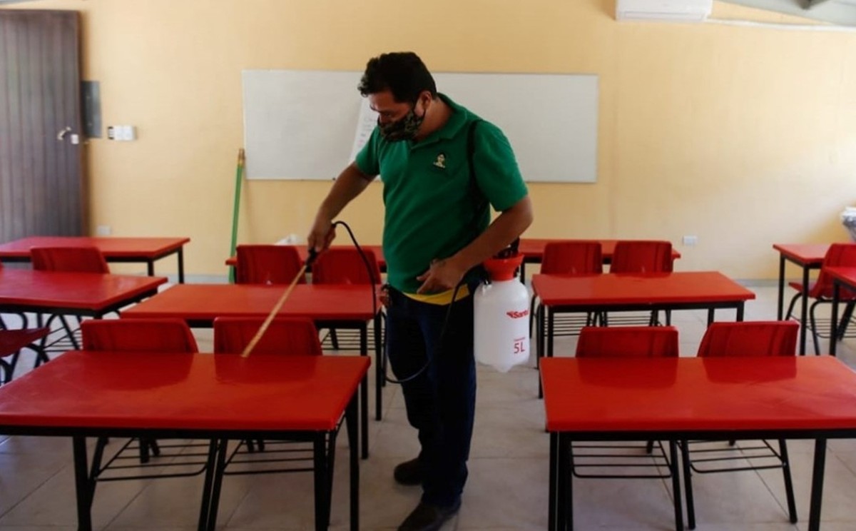 problemas socioeconómicos, individuales y presiones familiares o sociales, así como académicos, son factores. (Especial)