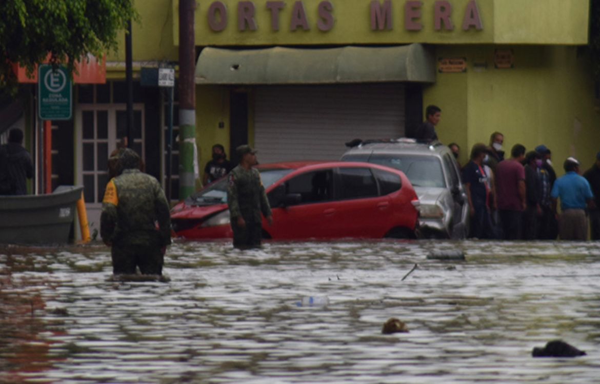 La calle sufrió por la inundación de 2021. (Francisco Villeda)