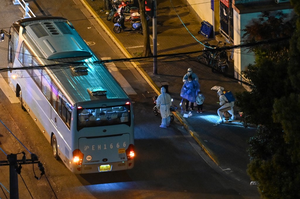 La pandemia de covid-19 en China ha tenido su mayor brote en marzo y abril que desde el inicio de la pandemia. (AFP)