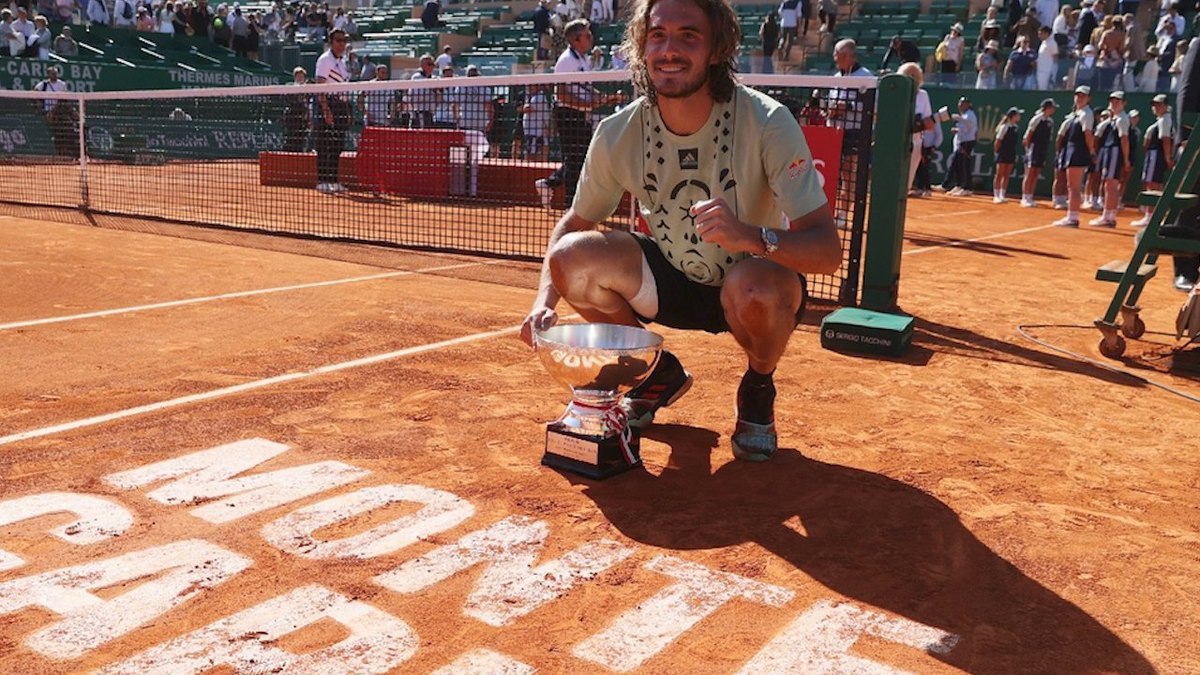 Stefanos Tsitsipas vence a Davidovich y refrenda el título
