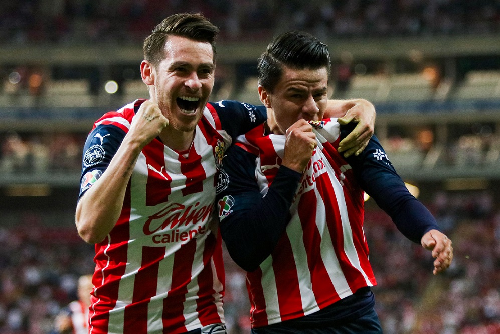 Chivas derrota a Xolos en la jornada 15 de la Liga MX (Imago 7)