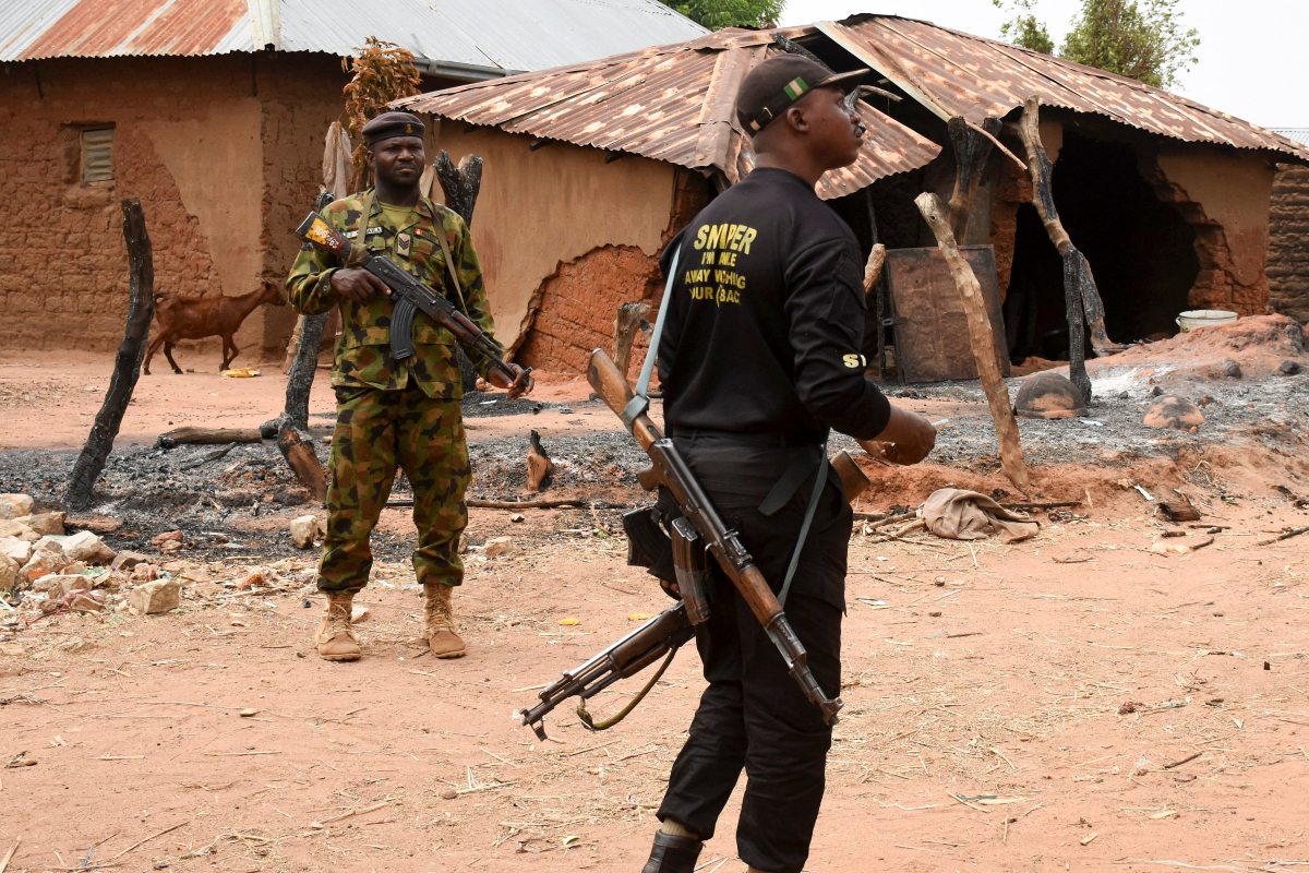 La policía de Nigeria se encuentra en el lugar. (AFP)