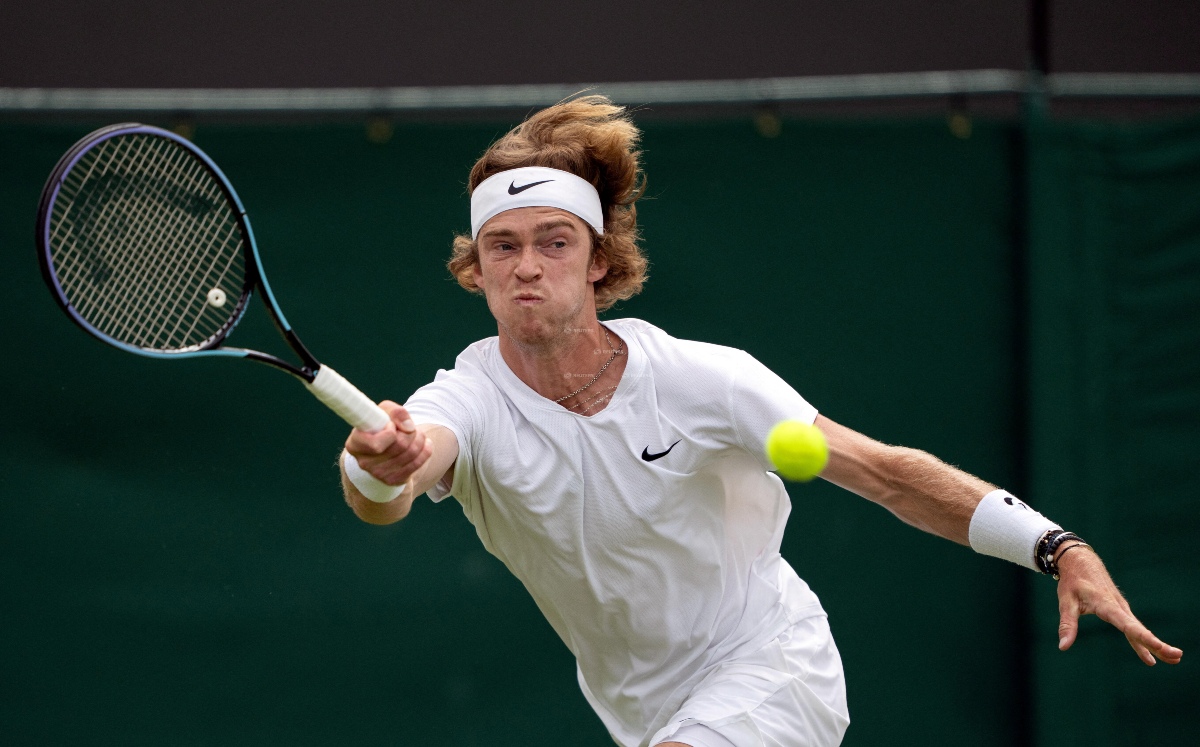 ATP acusa de injusta la exclusión de Wimbledon a tenistas rusos (Reuters)