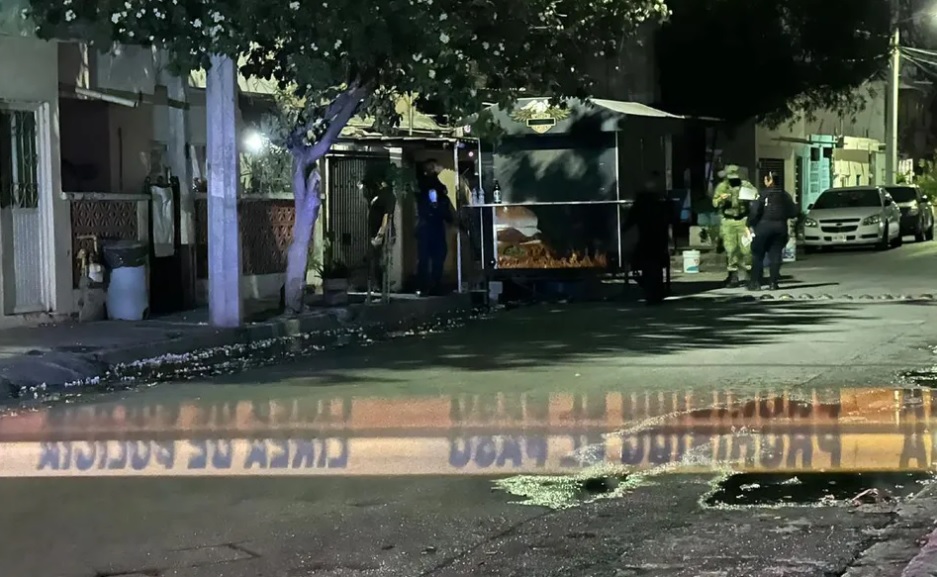 Balacera en carpintería deja 5 heridos en Apodaca, Nuevo León. Foto: Mayte Villasana.