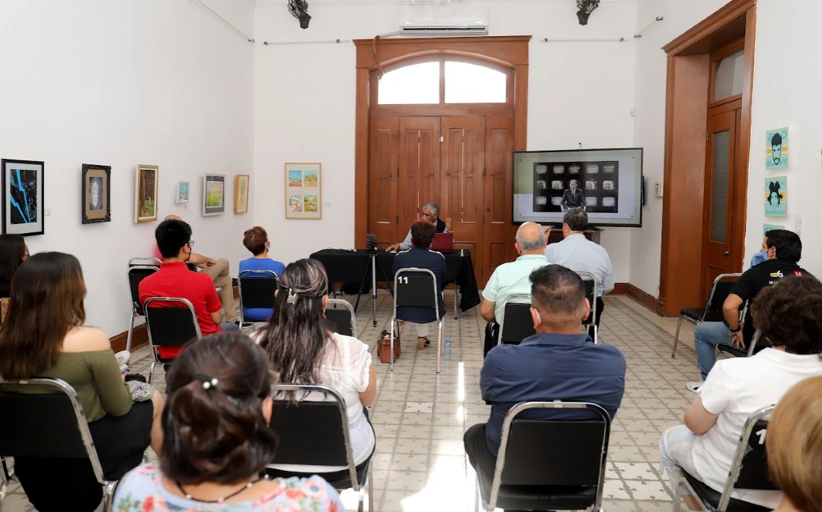 El conferencista Antonio Álvarez Mesta dio la charla "El Transhumanismo". (Rolando Riestra)