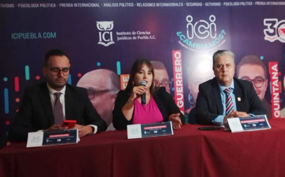 Continúan 20% de estudiantes de instituciones privadas de bajo costo con clases en línea | Jaime Zambrano