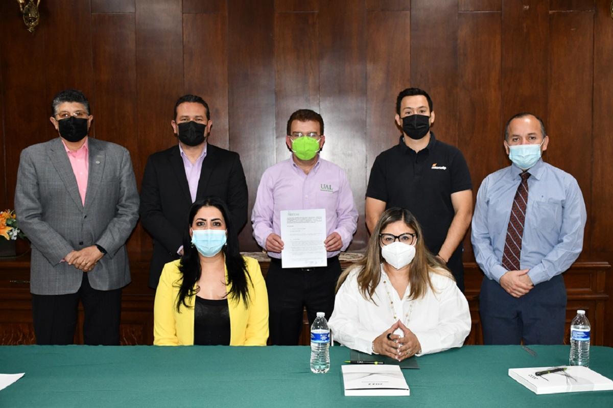 El convenio buscar dar a los alumnos el acceso a una herramienta tecnológica esencial para los futuros contadores. (cortesía)