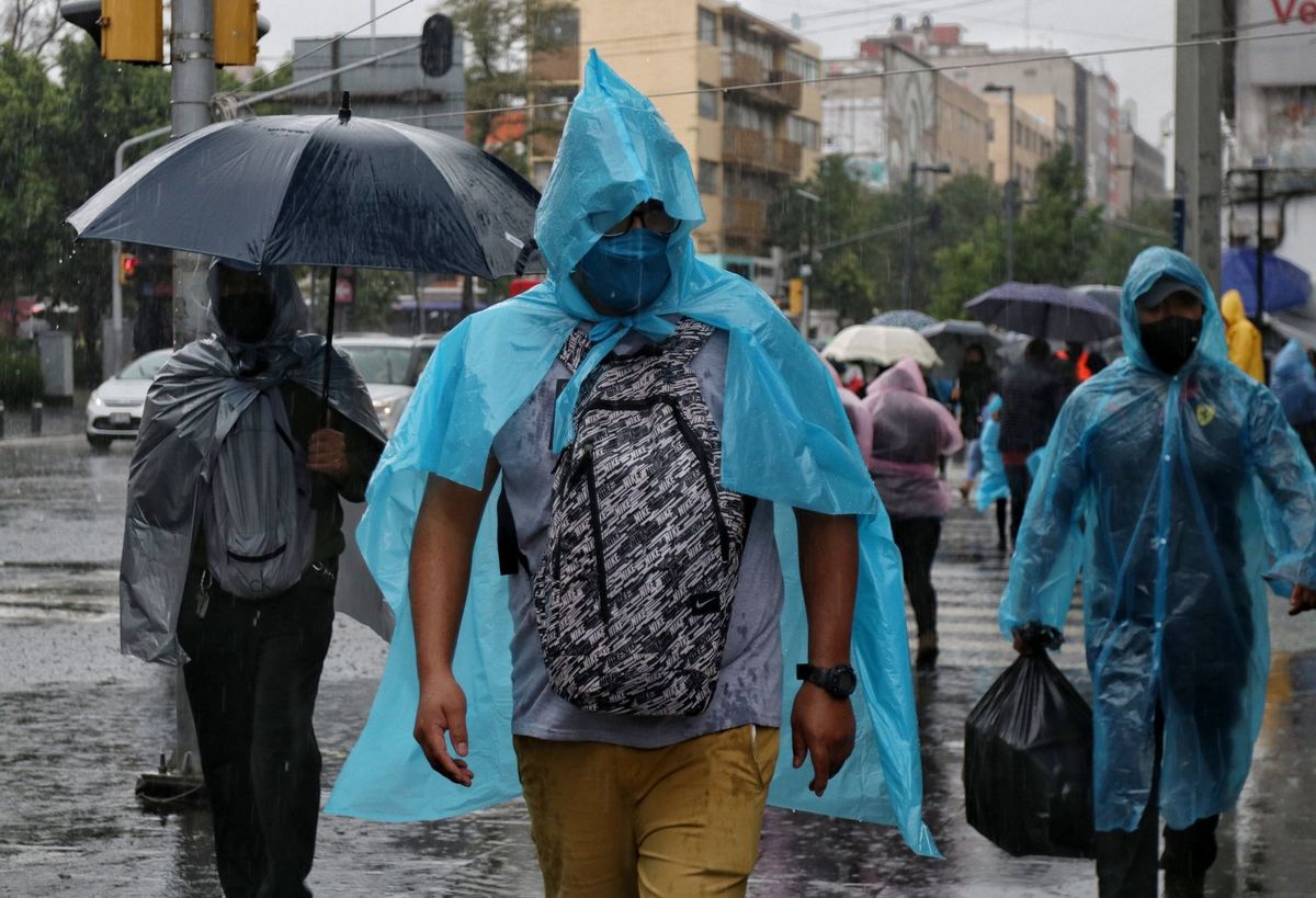 Se esperan lluvias ligeras por la tarde y noche en la CdMx. | Cuartoscuro