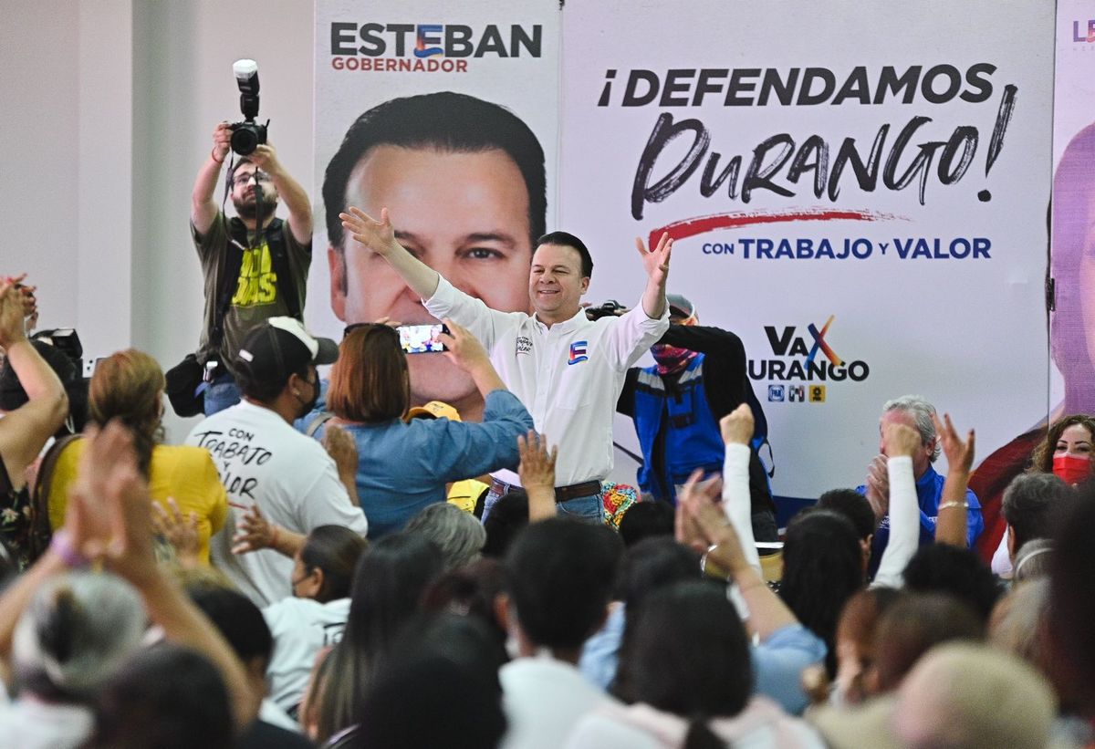Esteban Villegas Villarreal, candidato a gobernador por la alianza "Va por Durango". (Especial)