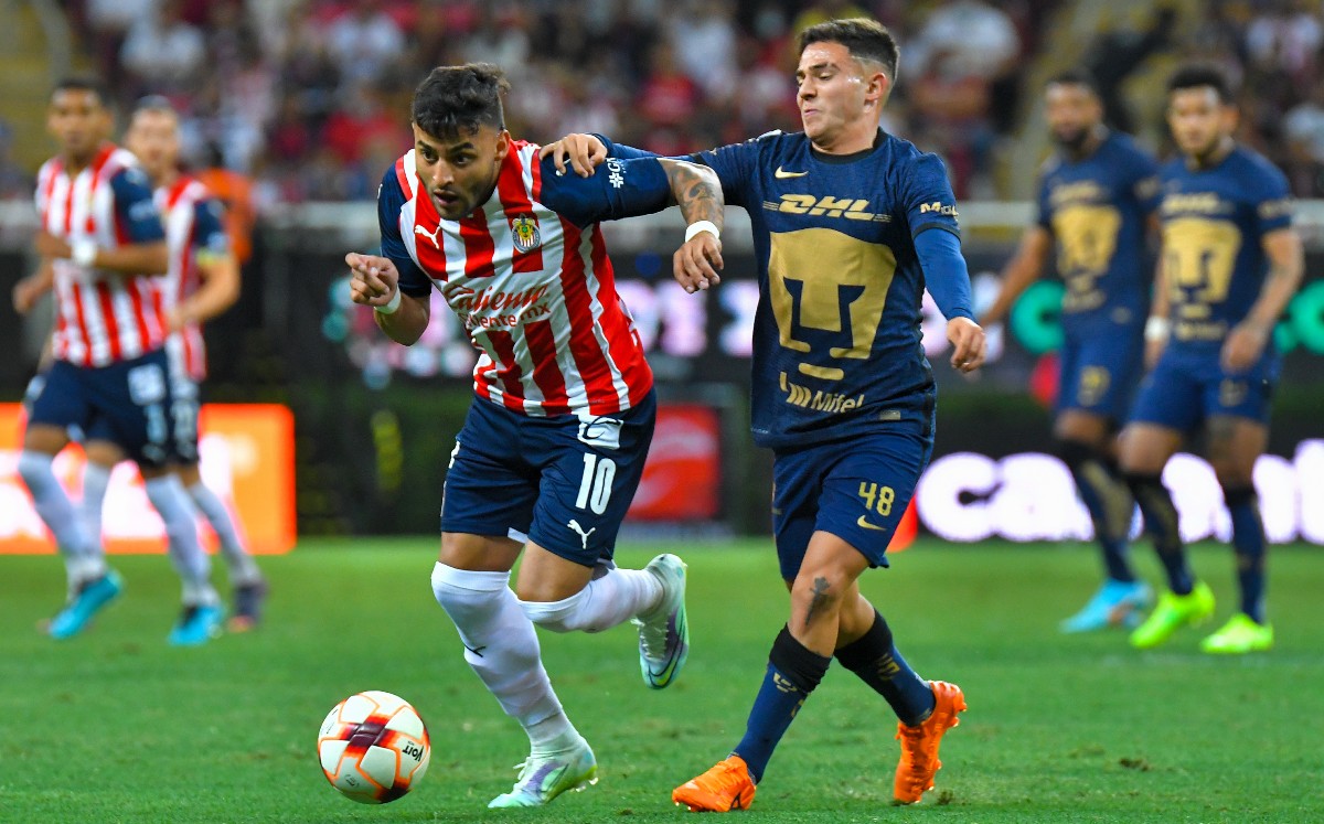 Chivas y Pumas se enfrentan en la jornada 16 del Clausura 2022 de la Liga MX (Imago7)