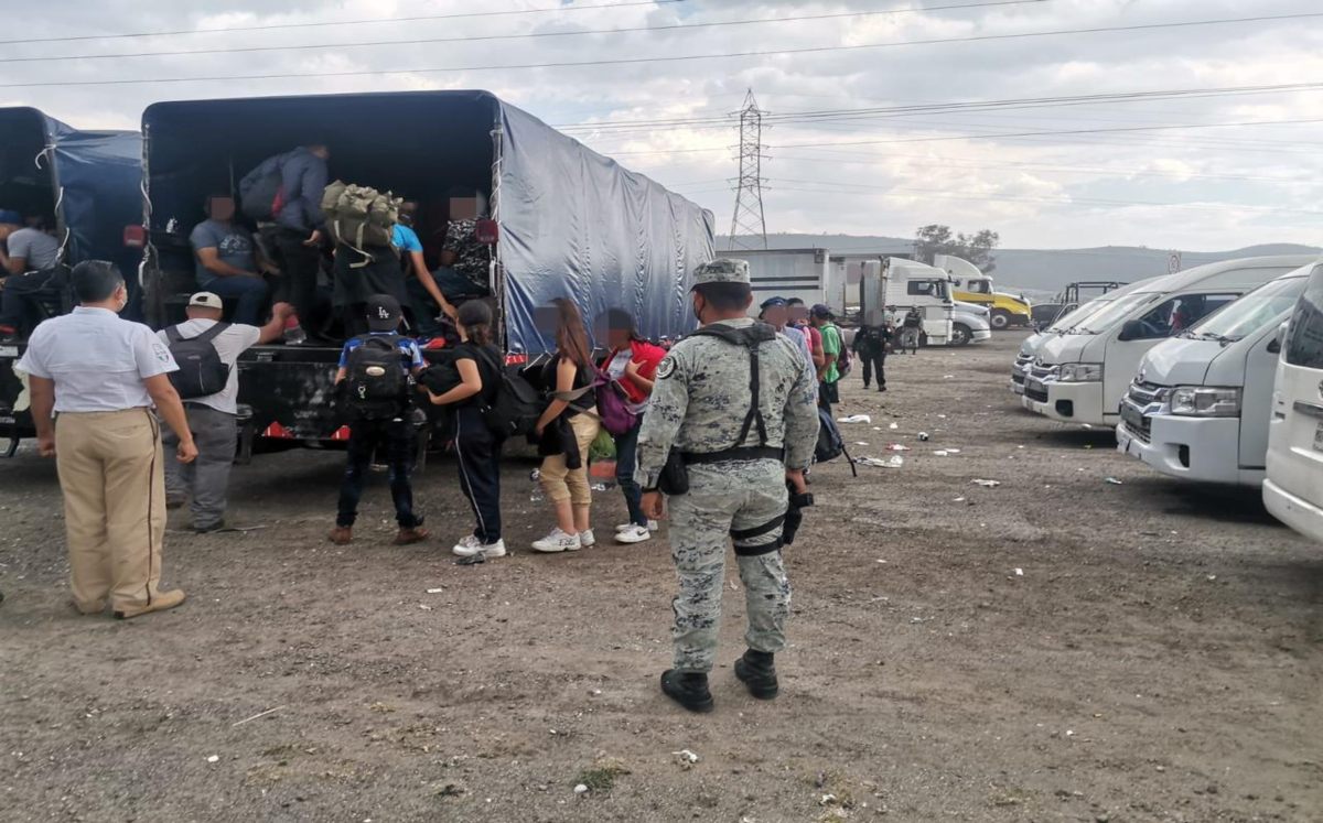 Hallan a 330 migrantes en la Puebla-Orizaba | Especial