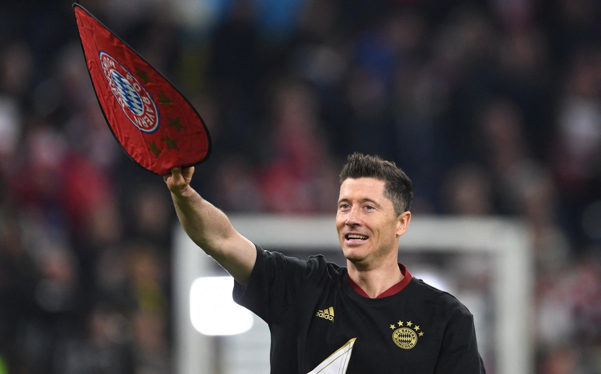 Robert Lewandowski aclara rumores sobre su futuro (Reuters)