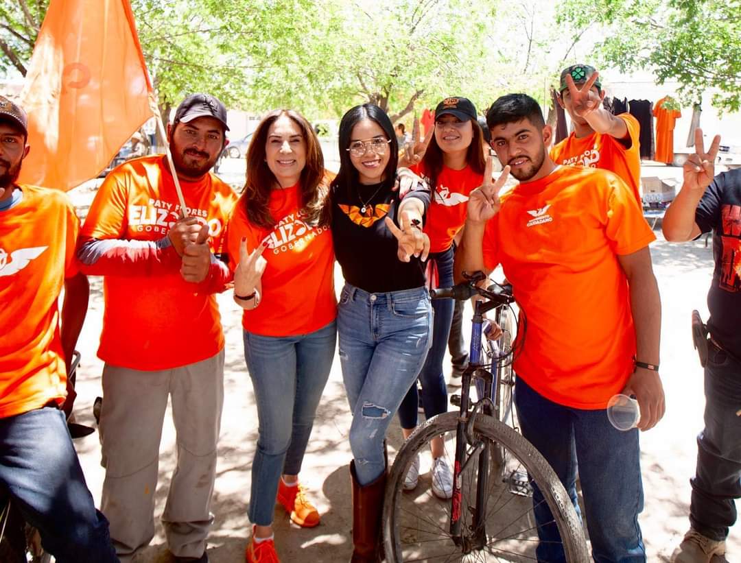 Flores Elizondo sigue en gira por los diferentes municipios. (Especial)