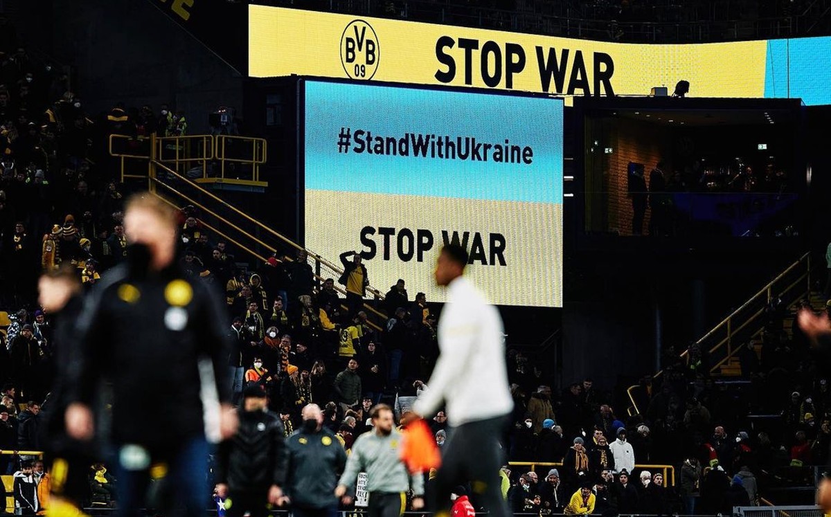 Refugiado de Ucrania jugará partido benéfico con el Borussia Dortmund (Instagram: @bvb09)