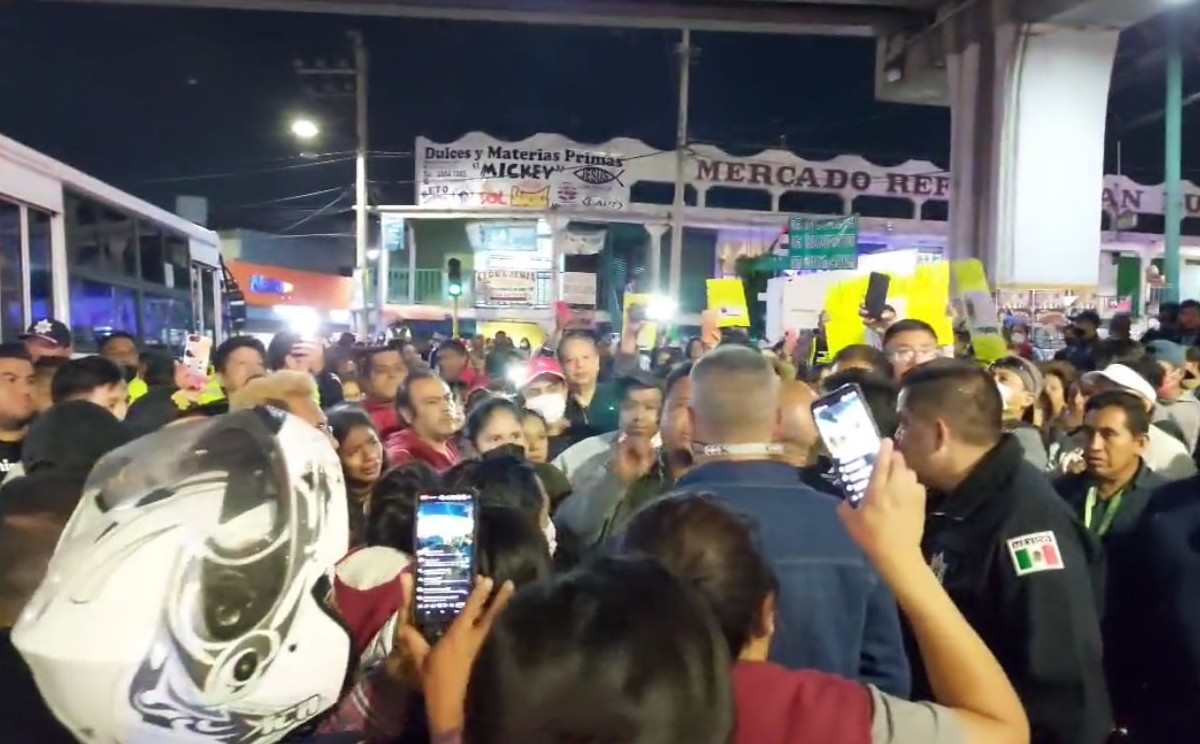 En el lugar ya se encuentran elementos de la policía municipal. (Especial)