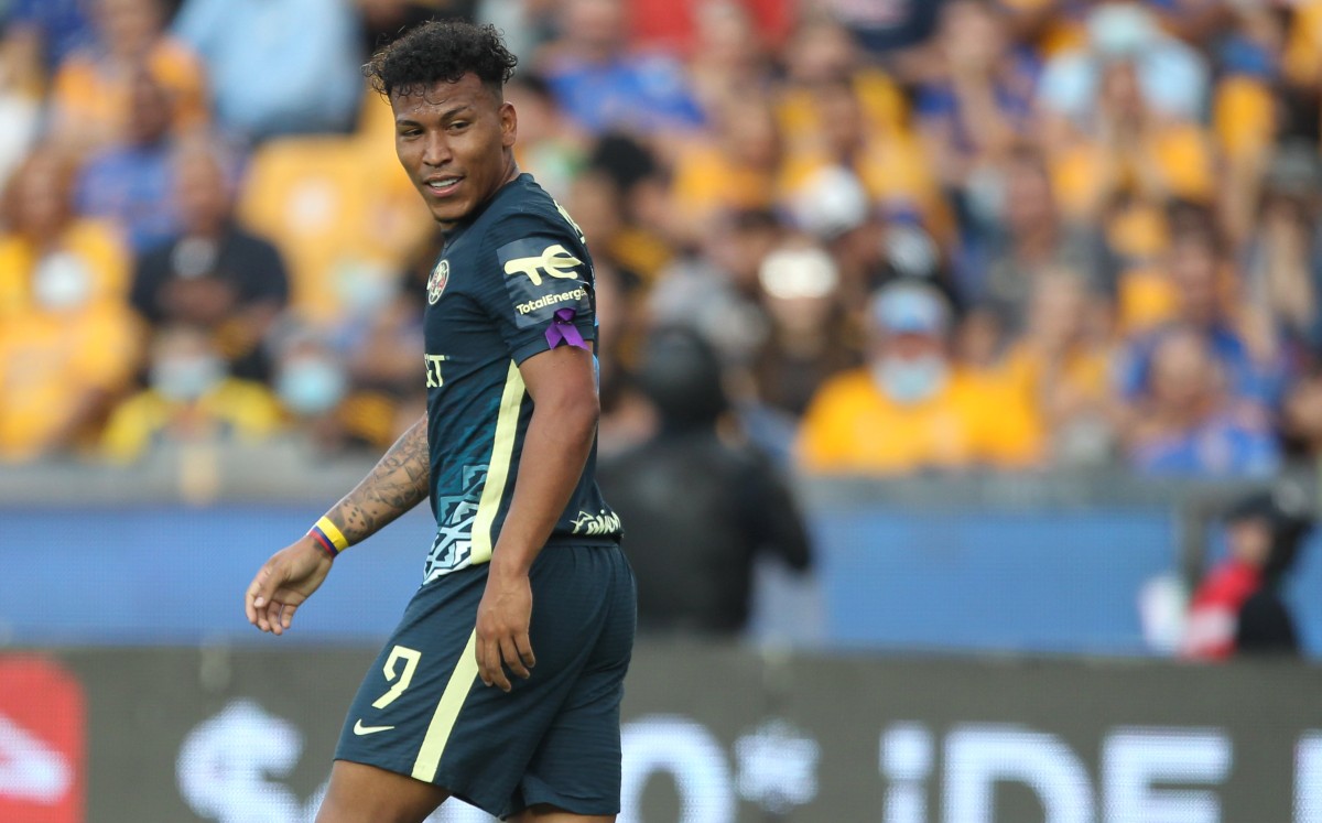 Roger Martínez, suspendido para juego contra Cruz Azul (Imago7)