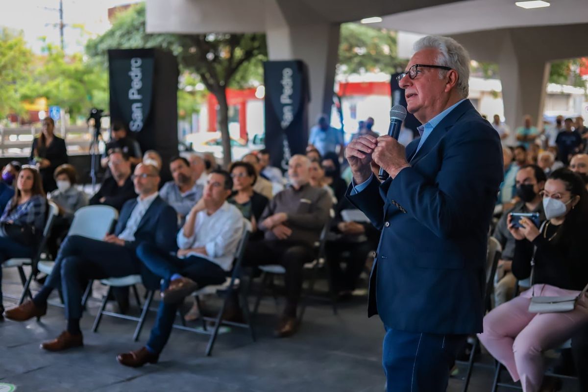 El diseño fue presentado a vecinos y vecinas por parte del arquitecto Mario Schjetnan. Foto: Especial